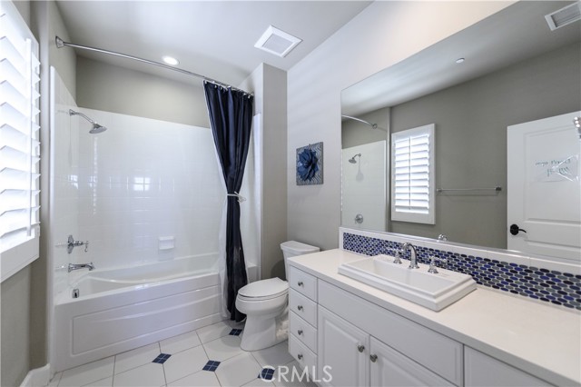 62 Heirloom, Irvine CA: https://media.crmls.org/medias/cf900dd9-4ad6-40ff-90f4-7eaa9e6ea879.jpg
