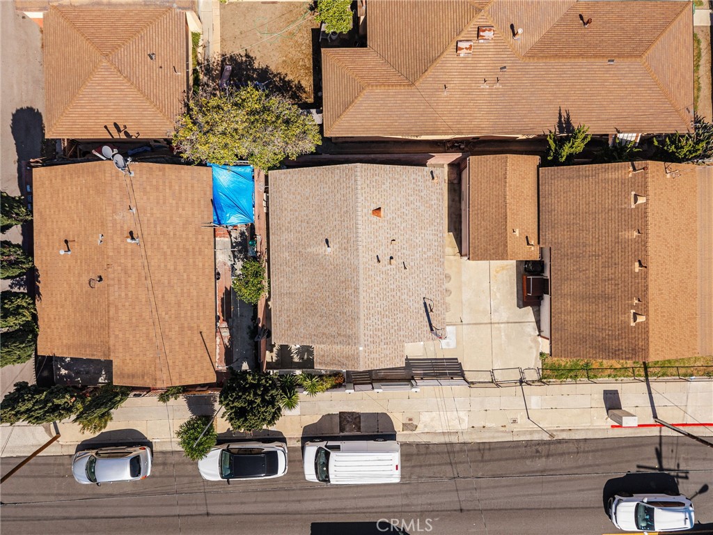 https://media.crmls.org/medias/cf901445-d96b-4d1b-a7f5-aff489833c2a.jpg?preset=X-Large