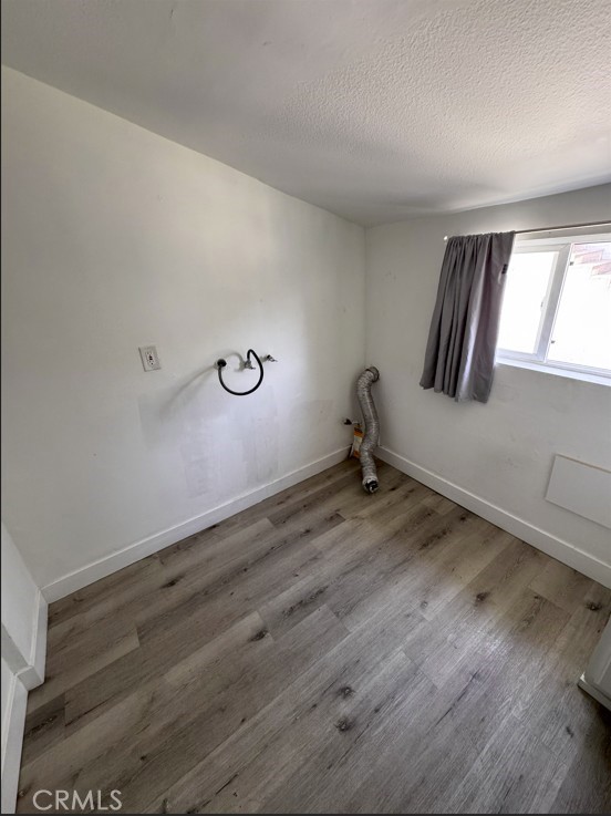 Detail Gallery Image 5 of 5 For 563 W 12th St, San Pedro,  CA 90731 - 3 Beds | 2 Baths
