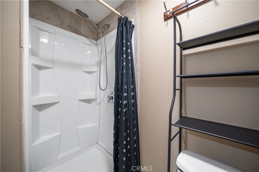 MLS #OC25046910 img 38