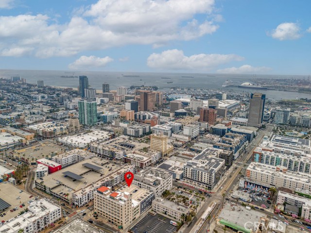 433 Pine Avenue, Long Beach CA: https://media.crmls.org/medias/cf91e8c4-d8a2-4abe-8018-20ca9b64afa2.jpg