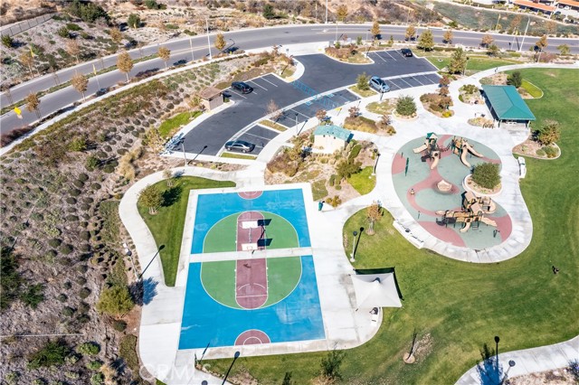 3190 Altura Court, Corona CA: https://media.crmls.org/medias/cf91fd39-5281-4710-ba58-b3a4e7ade7d7.jpg