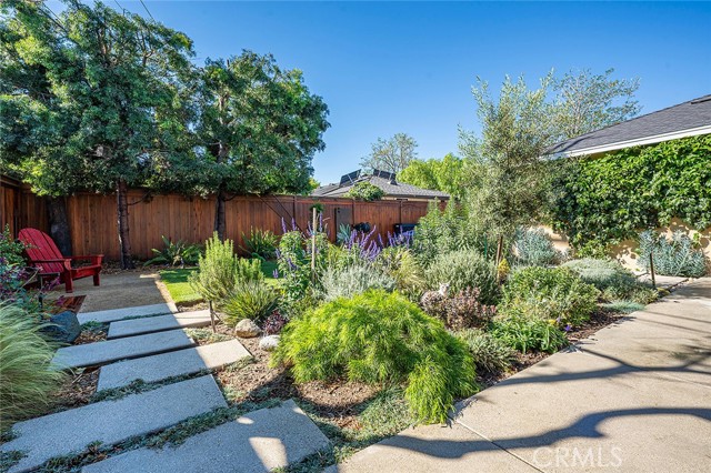 Detail Gallery Image 32 of 46 For 6200 E Fairbrook, Long Beach,  CA 90815 - 3 Beds | 1 Baths