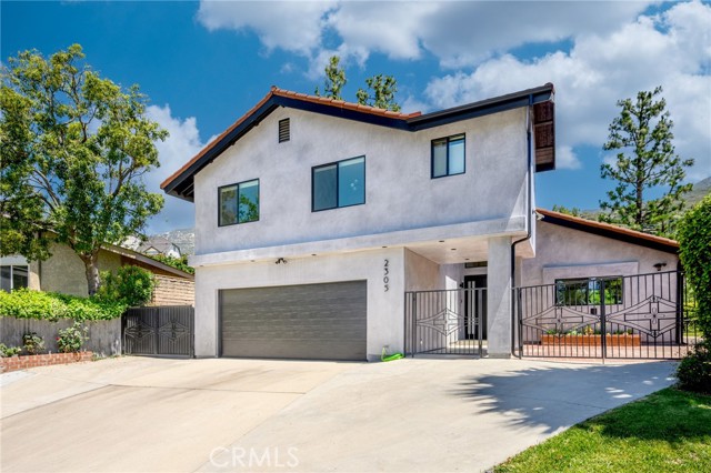 2305 Henrietta Avenue, La Crescenta CA: https://media.crmls.org/medias/cf921f17-1625-4a71-85d2-5c6b50c39865.jpg