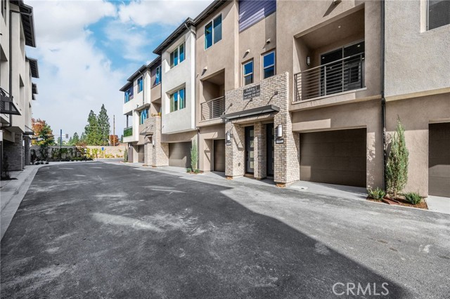 Detail Gallery Image 34 of 51 For 1954 Avenida Del Sol, Placentia,  CA 92870 - 1 Beds | 1/1 Baths