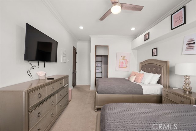 Detail Gallery Image 23 of 66 For 39625 Calle Cabernet, Temecula,  CA 92591 - 8 Beds | 6/3 Baths