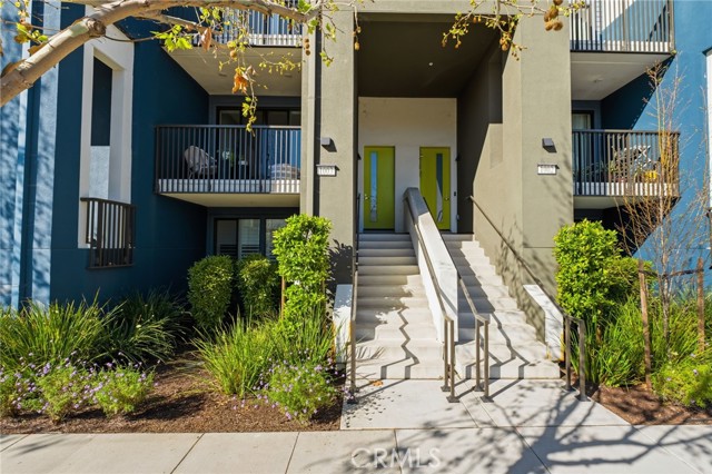 Front Image Thumbnail for CRTR26057408