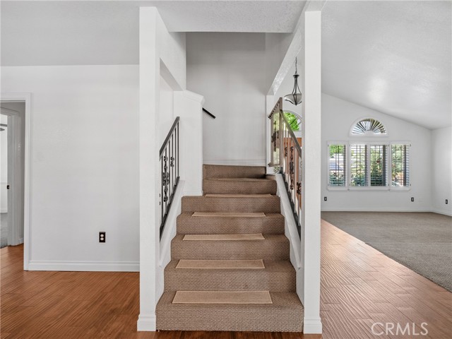 12596 Whispering Springs Road, Victorville CA: https://media.crmls.org/medias/cf93c3f7-9a8e-416d-9478-45f597c92650.jpg
