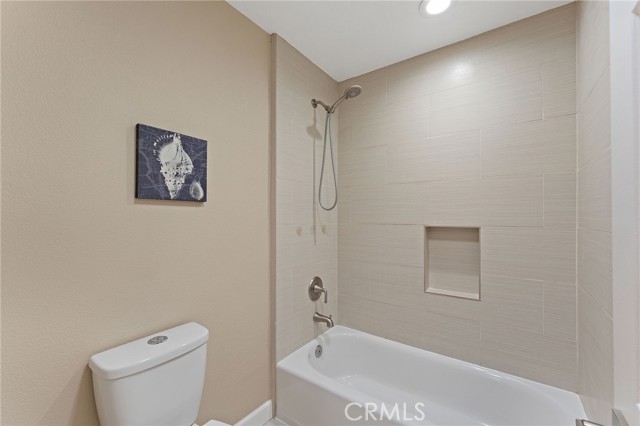 Detail Gallery Image 37 of 57 For 21 Queens Wreath, Irvine,  CA 92612 - 4 Beds | 2/1 Baths