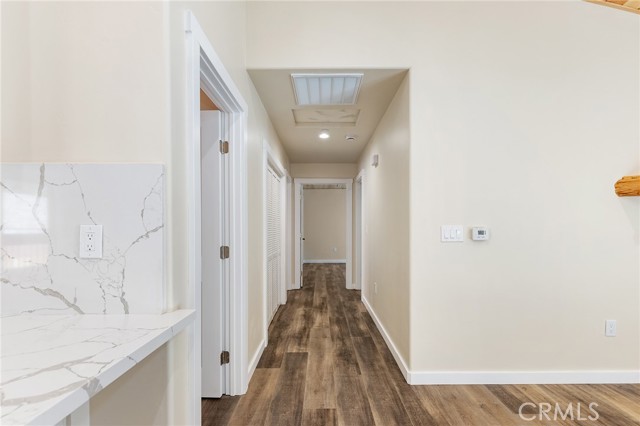 Detail Gallery Image 10 of 31 For 183 Moreno Lane, Sugarloaf,  CA 92386 - 3 Beds | 2 Baths