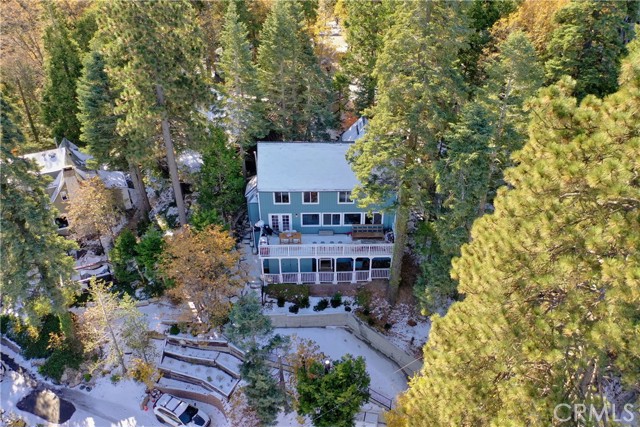 Detail Gallery Image 4 of 51 For 521 Sunderland Court, Lake Arrowhead,  CA 92352 - 4 Beds | 2 Baths