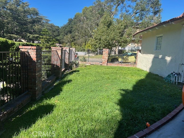 Detail Gallery Image 24 of 27 For 3249 Mills, Glendale,  CA 91214 - 3 Beds | 2 Baths