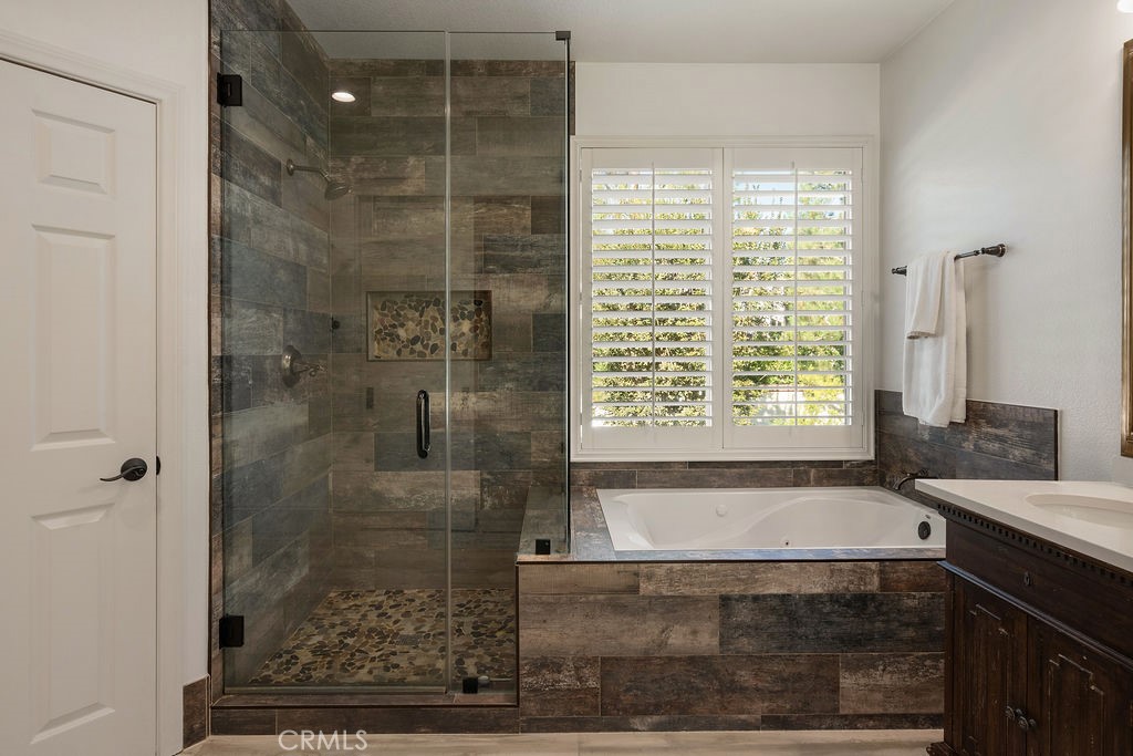 MLS #OC26159376 image #32