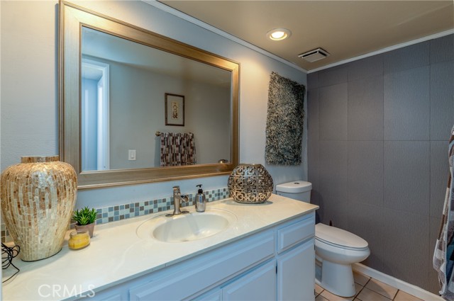 Detail Gallery Image 16 of 47 For 4511 Feather River Rd, Corona,  CA 92878 - 3 Beds | 2/1 Baths
