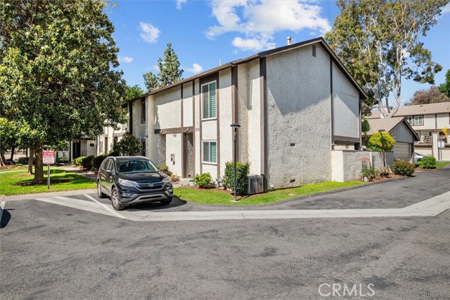 Image 30 of 37 For 4682 Maxwell Court