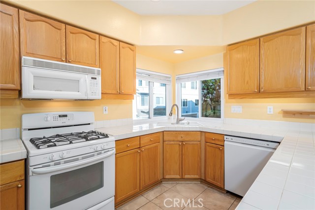 Detail Gallery Image 13 of 31 For 537 N Pageant Dr #C,  Orange,  CA 92869 - 3 Beds | 2/1 Baths