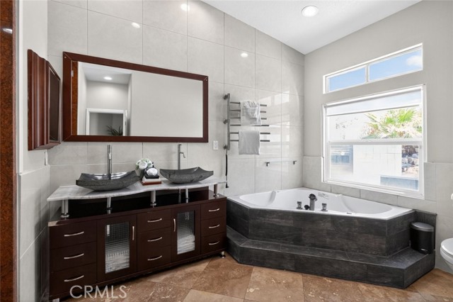 Detail Gallery Image 22 of 30 For 12220 Skyline Dr, Desert Hot Springs,  CA 92240 - 3 Beds | 2 Baths