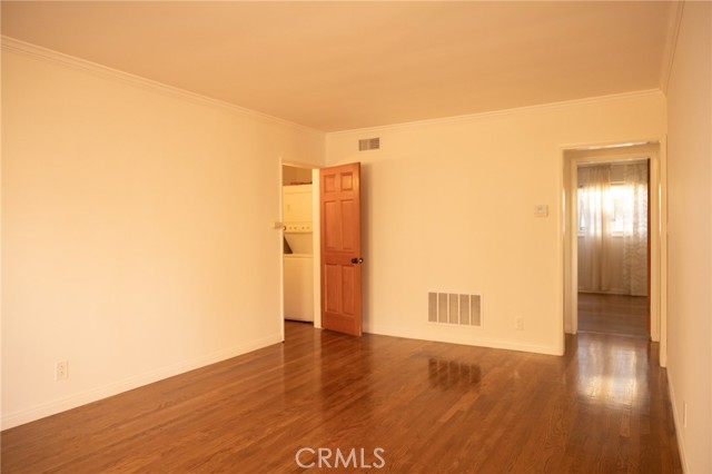 Detail Gallery Image 10 of 24 For 1745 N Mariposa, Los Angeles,  CA 90027 - 1 Beds | 1 Baths