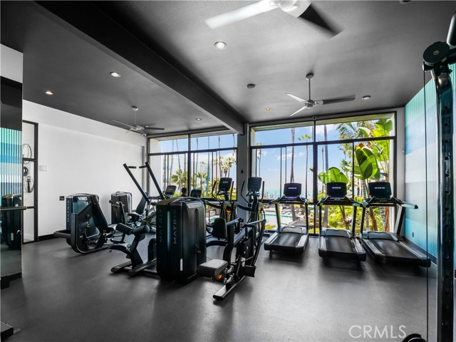 Detail Gallery Image 10 of 18 For 630 the Village #214,  Redondo Beach,  CA 90277 - 1 Beds | 1 Baths