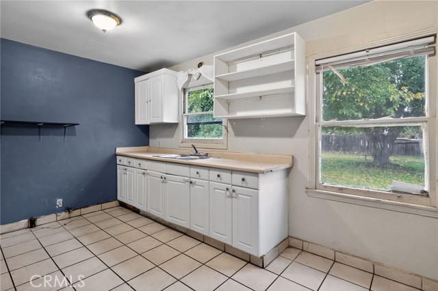 Detail Gallery Image 7 of 17 For 893 N 2nd St, Porterville,  CA 93257 - 2 Beds | 1 Baths