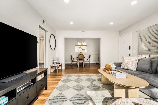 Detail Gallery Image 24 of 55 For 92 Echo Run, Irvine,  CA 92614 - 2 Beds | 2 Baths