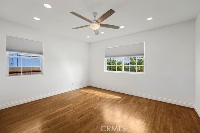 Detail Gallery Image 12 of 38 For 4757 Darien, Torrance,  CA 90503 - 4 Beds | 2 Baths