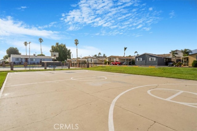 Detail Gallery Image 28 of 31 For 1855 E Riverside Dr #110,  Ontario,  CA 91761 - 3 Beds | 2 Baths