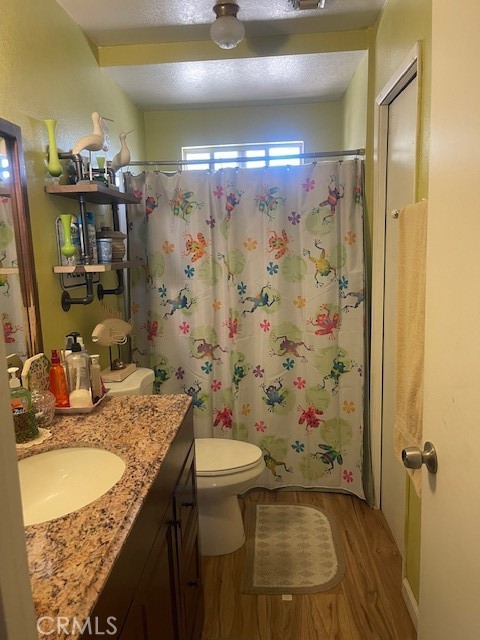 Detail Gallery Image 14 of 25 For 13395 Driftwood Dr, Victorville,  CA 92395 - 3 Beds | 2 Baths