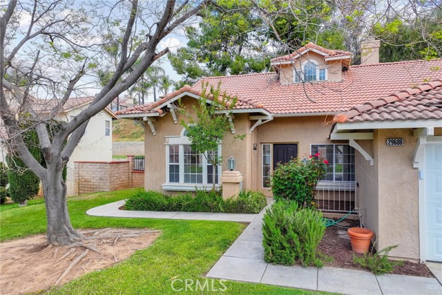 29608 Bright Spot Road, Highland CA: https://media.crmls.org/medias/cf9ffa6e-193b-4c4f-bfd6-1ad0b8e6d13f.jpg