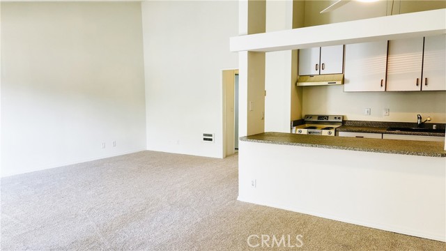 615 Prospect Avenue, Redondo Beach, California 90277, 2 Bedrooms Bedrooms, ,1 BathroomBathrooms,Residential,Sold,Prospect,PV22065210