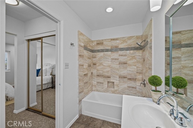 Detail Gallery Image 16 of 28 For 13722 Red Hill Ave #71,  Tustin,  CA 92780 - 1 Beds | 1 Baths