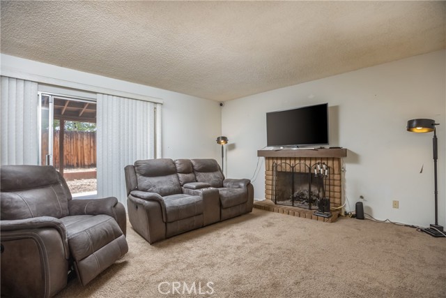 Detail Gallery Image 17 of 44 For 3889 Middleton Pl, Riverside,  CA 92505 - 4 Beds | 2/1 Baths