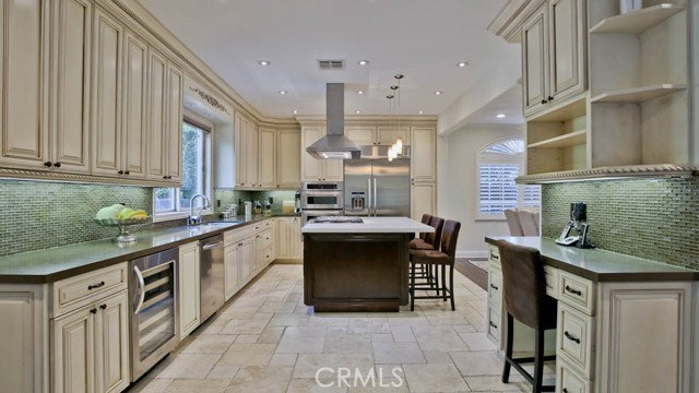 Detail Gallery Image 22 of 50 For 4461 Stern Ave, Sherman Oaks,  CA 91423 - 5 Beds | 4/1 Baths