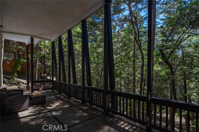 Large deck area to entertain family & friends