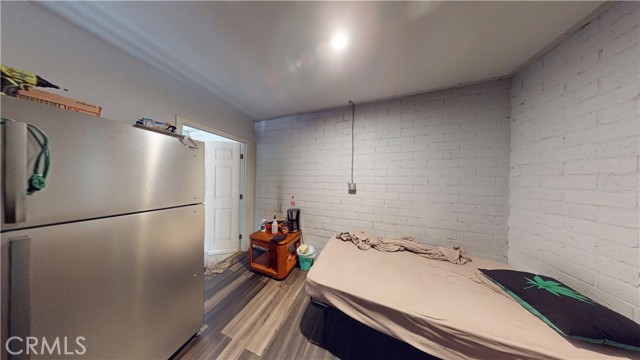 5854 Woodlawn Avenue, Los Angeles CA: https://media.crmls.org/medias/cfa49cd4-c2b4-417c-ab8f-0162b473b439.jpg