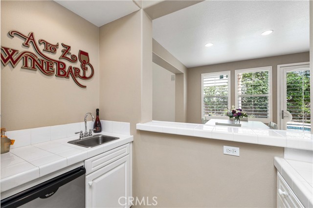 Detail Gallery Image 18 of 54 For 29126 Starwood Pl, Saugus,  CA 91390 - 4 Beds | 3/1 Baths