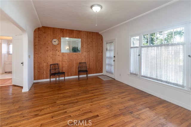 Detail Gallery Image 5 of 35 For 427 S Orchard, Burbank,  CA 91506 - 2 Beds | 1/1 Baths