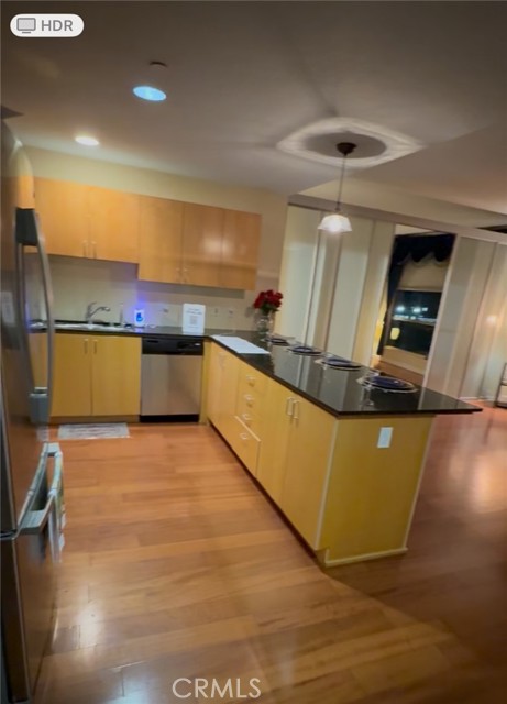 285 W 6th Street, San Pedro CA: https://media.crmls.org/medias/cfa53820-3a9b-4f0c-b6ae-741ac22f6abe.jpg