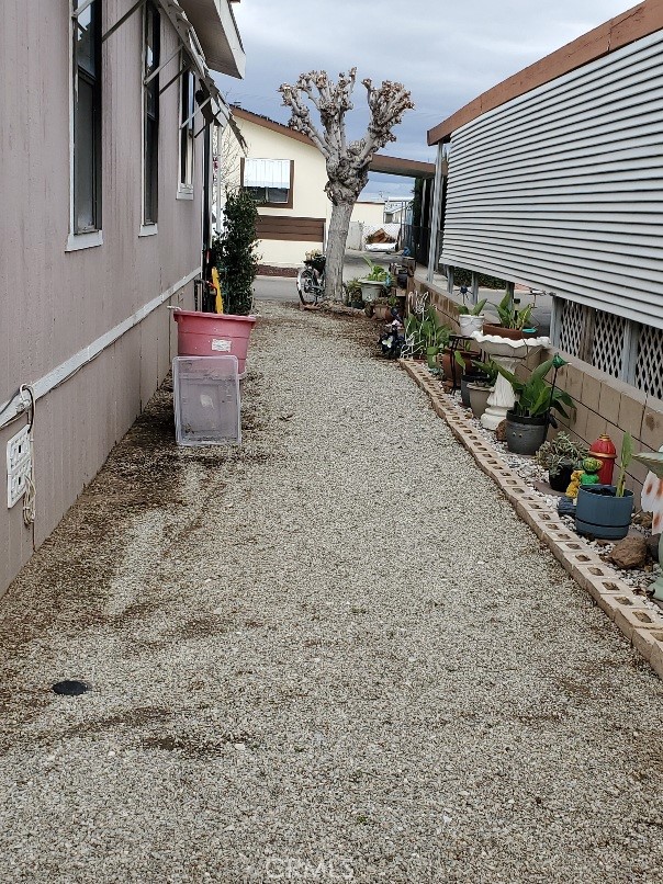 Detail Gallery Image 5 of 28 For 9161 Santa Fe Ave E #22,  Hesperia,  CA 92345 - 3 Beds | 2 Baths