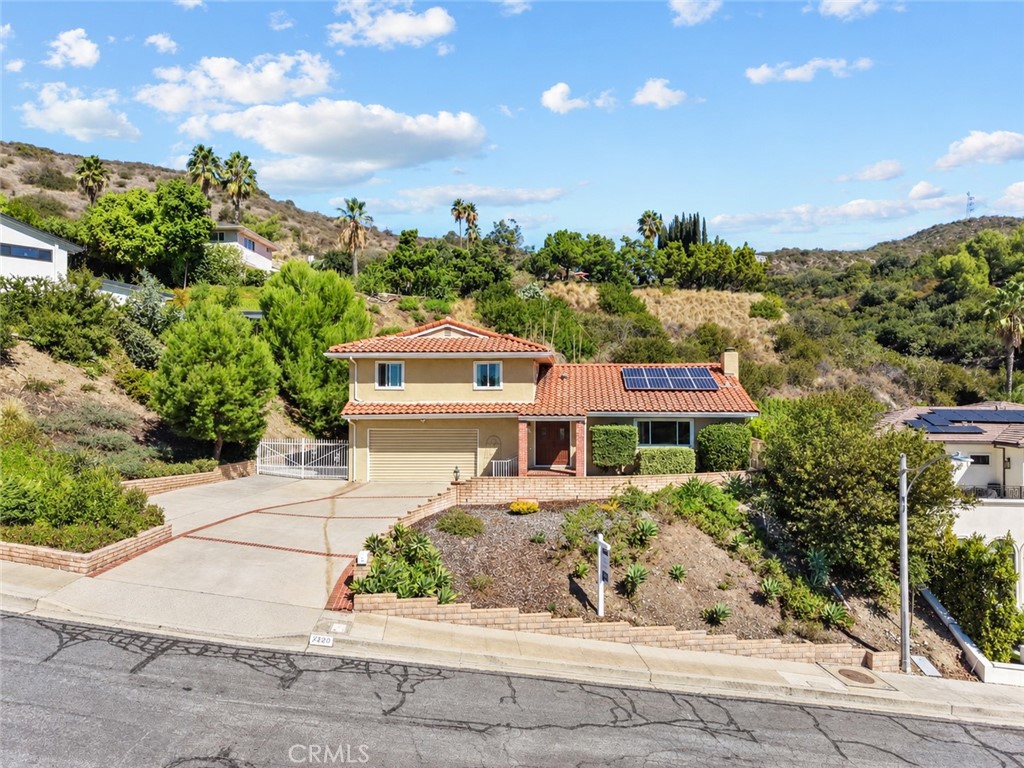 2420 Delisle Court — image 1
