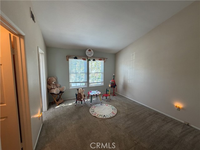 Detail Gallery Image 22 of 51 For 2720 E Walnut #73,  Orange,  CA 92867 - 3 Beds | 3 Baths