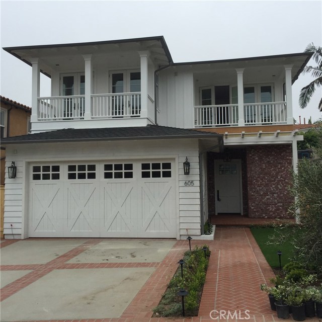 605 29th Street, Manhattan Beach, California 90266, 5 Bedrooms Bedrooms, ,2 BathroomsBathrooms,Residential,Sold,29th,SB17045697