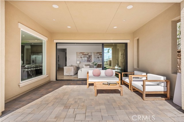 Detail Gallery Image 31 of 38 For 20564 W Bluebird Ct, Porter Ranch,  CA 91326 - 5 Beds | 5/1 Baths