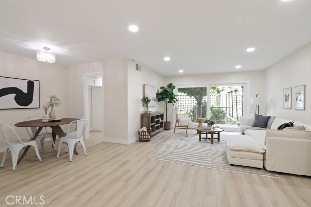 Detail Gallery Image 2 of 20 For 1301 S Atlantic #101,  Monterey Park,  CA 91754 - 2 Beds | 2 Baths