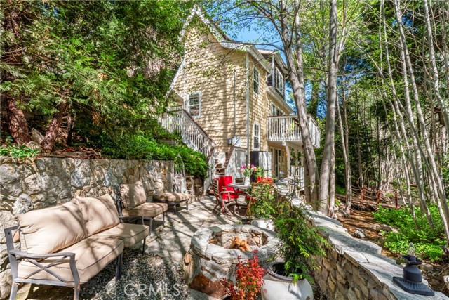 29613 Hook Creek Road, Cedar Glen CA: https://media.crmls.org/medias/cfa99d59-2009-4483-bf5e-f05ed2a08351.jpg