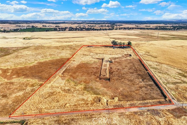 Detail Gallery Image 9 of 11 For 20810 Shawn, Red Bluff,  CA 96080 - – Beds | – Baths