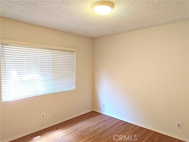 2682 34th Street, Santa Monica CA: https://media.crmls.org/medias/cfaaa6ce-3cba-4753-ae86-cde7a3020956.jpg