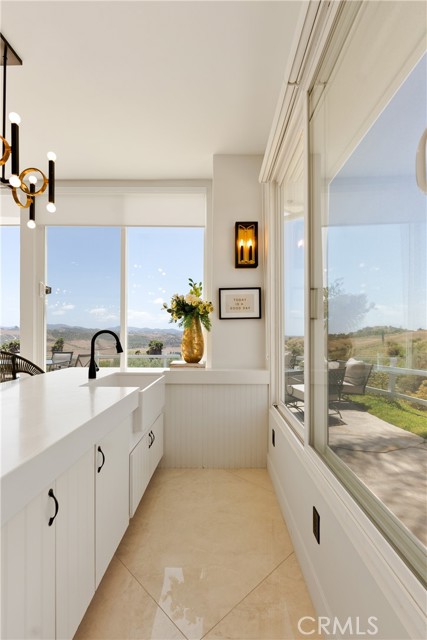Detail Gallery Image 19 of 52 For 3610 Monserate Hill Ct, Fallbrook,  CA 92028 - 4 Beds | 3/1 Baths