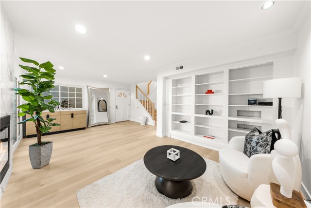 Detail Gallery Image 11 of 69 For 54 Willow Tree, Irvine,  CA 92612 - 4 Beds | 3 Baths