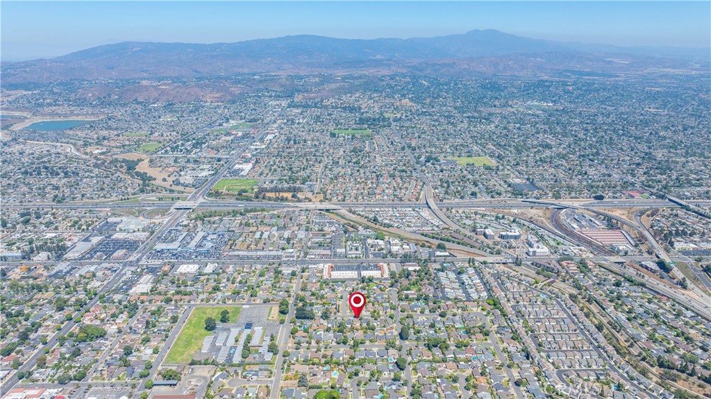 Cfac60e0 D57f 4072 9922 6fcf3e6a9636